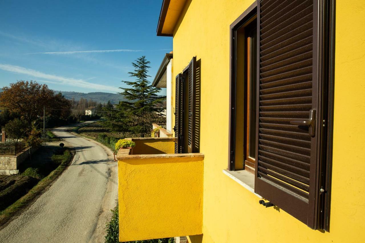 Appartamento Della Pia Bevagna Exterior photo